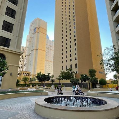 Хостел Business Backpackers Jbr Дубай Экстерьер фото