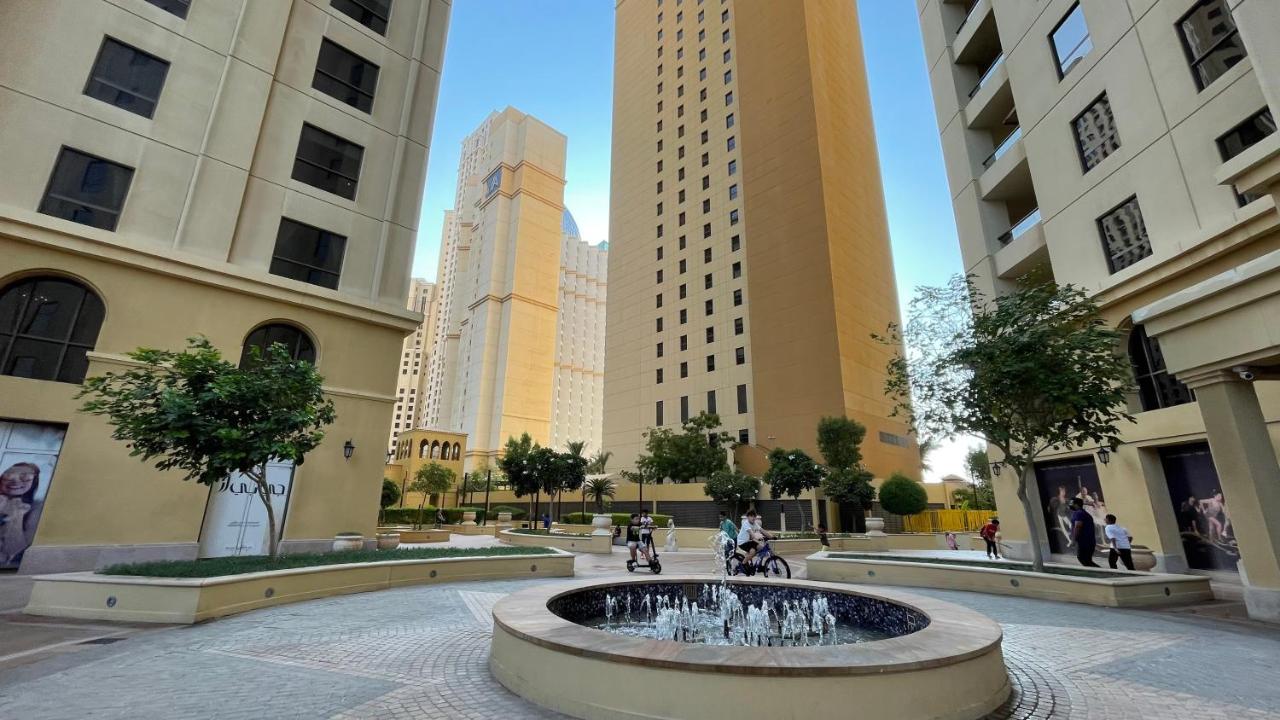 Хостел Business Backpackers Jbr Дубай Экстерьер фото