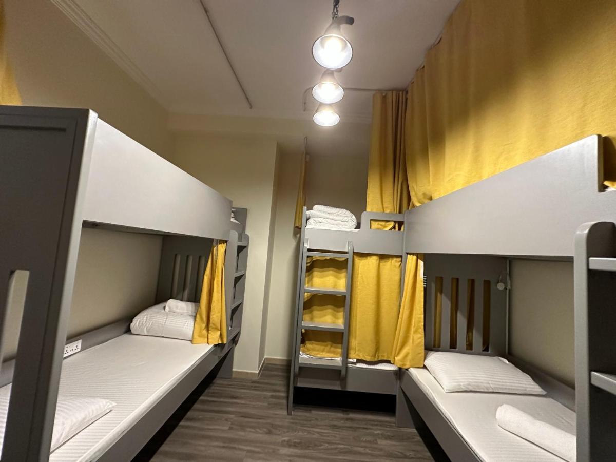 Хостел Business Backpackers Jbr Дубай Экстерьер фото